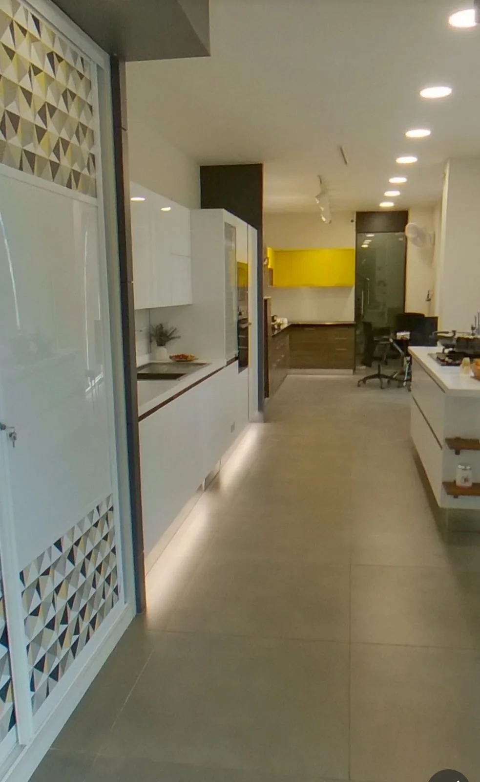 Modular kitchen display